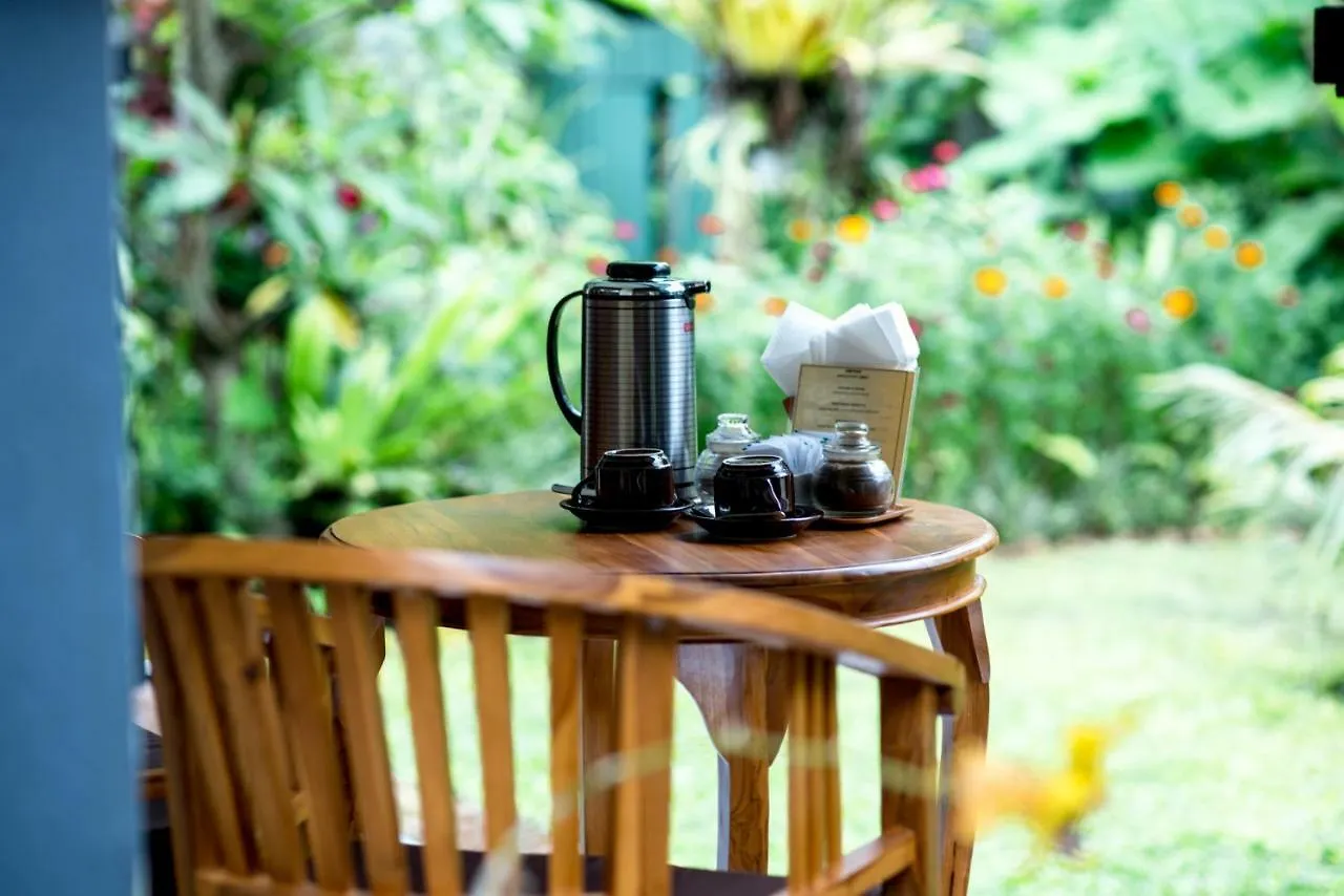 Shindu Home Stay Room 8 Ubud